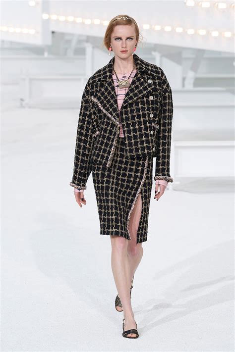 chanel spring 2021 ready to wear|Chanel Spring 2021 Ready.